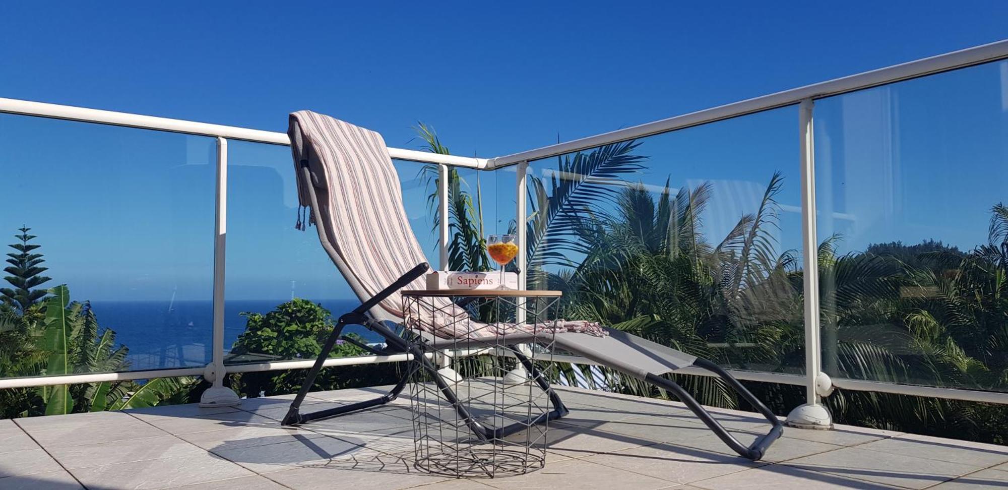 Grande Villa Au Calme - Vue Exceptionnelle - Climatisation - Piscine Sel Chauffee - Jardin Tropical Vincendo Exteriér fotografie