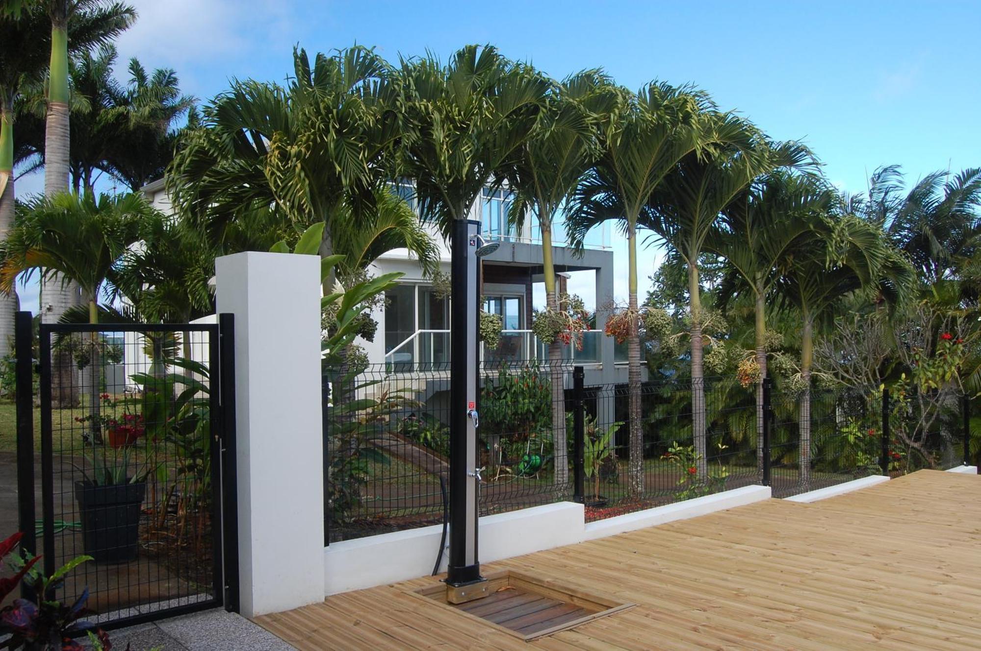 Grande Villa Au Calme - Vue Exceptionnelle - Climatisation - Piscine Sel Chauffee - Jardin Tropical Vincendo Exteriér fotografie